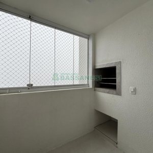 Apartamento com 68m², 2 dormitórios, 1 vaga, no bairro Vila Verde em Caxias do Sul para Alugar