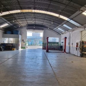 Pavilhão com 504m², no bairro Presidente Vargas em Caxias do Sul para Comprar