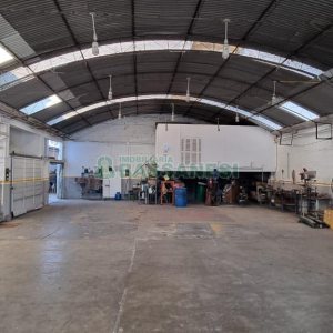 Pavilhão com 504m², no bairro Presidente Vargas em Caxias do Sul para Comprar