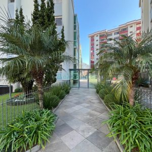 Apartamento com 106m², 3 dormitórios, 1 vaga, no bairro Centro em Caxias do Sul para Comprar