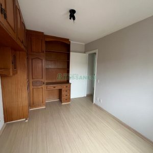 Apartamento com 106m², 3 dormitórios, 1 vaga, no bairro Centro em Caxias do Sul para Comprar