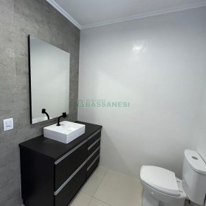 Apartamento com 106m², 3 dormitórios, 1 vaga, no bairro Centro em Caxias do Sul para Comprar