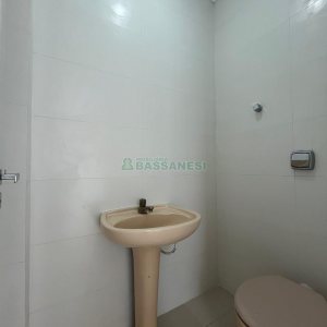 Apartamento com 106m², 3 dormitórios, 1 vaga, no bairro Centro em Caxias do Sul para Comprar