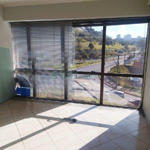 Sala com 288m², no bairro Santa Catarina em Caxias do Sul para Alugar