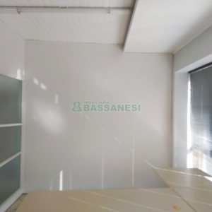 Sala com 288m², no bairro Santa Catarina em Caxias do Sul para Alugar