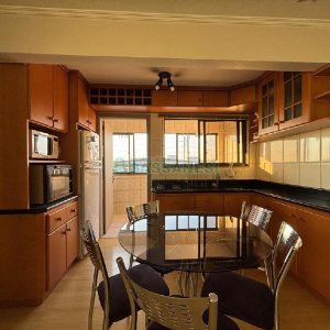 Apto Mobiliado com 78m², 2 dormitórios, 1 vaga, no bairro Sagrada Família em Caxias do Sul para Alugar