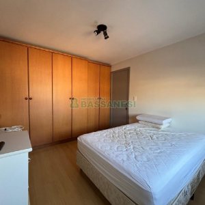 Apto Mobiliado com 78m², 2 dormitórios, 1 vaga, no bairro Sagrada Família em Caxias do Sul para Alugar