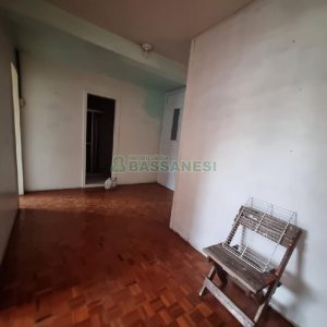 Apartamento com 100m², 2 dormitórios, no bairro São Leopoldo em Caxias do Sul para Alugar