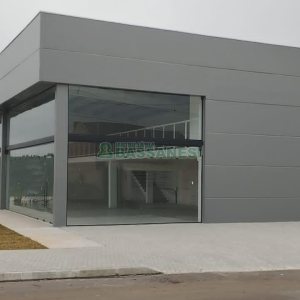 Pavilhão com 360m², no bairro São Giácomo em Caxias do Sul para Alugar