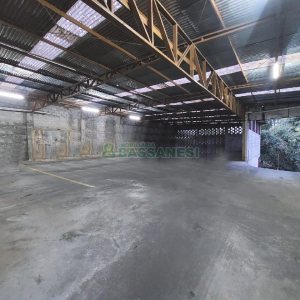 Loja com 172m², no bairro Centro em Caxias do Sul para Alugar