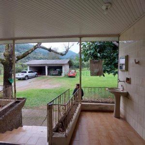 Chácara com 240000m², 4 dormitórios, no bairro Vila Cristina em Caxias do Sul para Comprar