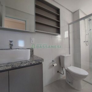 Apartamento com 72m², 2 dormitórios, 1 vaga, no bairro São Luiz em Caxias do Sul para Alugar