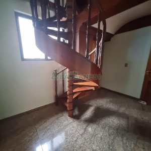 Apto/Cobertura com 540m², 3 dormitórios, 2 vagas, no bairro Centro em Caxias do Sul para Alugar