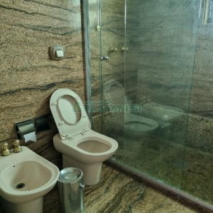 Apto/Cobertura com 540m², 3 dormitórios, 2 vagas, no bairro Centro em Caxias do Sul para Alugar