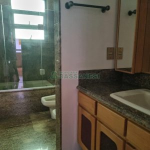 Apto/Cobertura com 540m², 3 dormitórios, 2 vagas, no bairro Centro em Caxias do Sul para Alugar