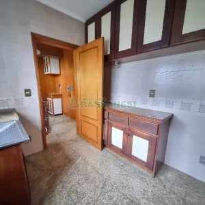 Apto/Cobertura com 540m², 3 dormitórios, 2 vagas, no bairro Centro em Caxias do Sul para Alugar