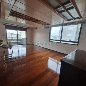 Apto/Cobertura com 540m², 3 dormitórios, 2 vagas, no bairro Centro em Caxias do Sul para Alugar