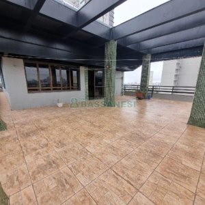 Apto/Cobertura com 540m², 3 dormitórios, 2 vagas, no bairro Centro em Caxias do Sul para Alugar