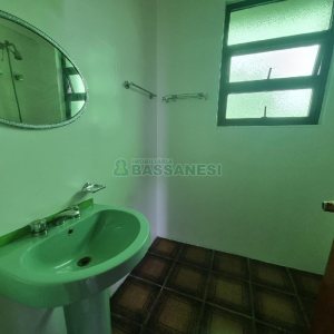 Apto/Cobertura com 540m², 3 dormitórios, 2 vagas, no bairro Centro em Caxias do Sul para Alugar