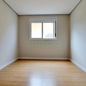 Apartamento com 59m², 2 dormitórios, 1 vaga, no bairro Forqueta em Caxias do Sul para Alugar