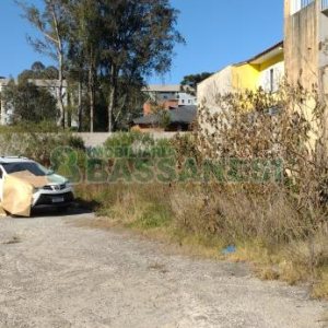 Casa com 3966m², 3 dormitórios, no bairro Esplanada em Caxias do Sul para Comprar