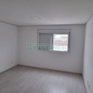 Apartamento com 123m², 2 dormitórios, 2 vagas, no bairro Cidade Nova em Caxias do Sul para Comprar