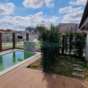 Casa com 108m², 3 dormitórios, 2 vagas, no bairro Moinhos de Vento em Caxias do Sul para Comprar