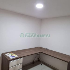 Casa com 108m², 3 dormitórios, 2 vagas, no bairro Moinhos de Vento em Caxias do Sul para Comprar