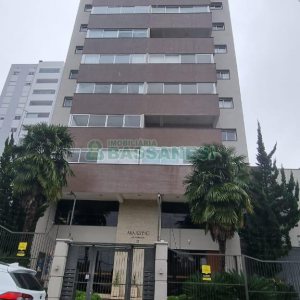 Apartamento com 88m², 2 dormitórios, 2 vagas, no bairro Cristo Redentor em Caxias do Sul para Comprar
