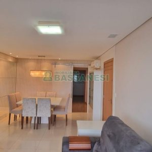 Apartamento com 88m², 2 dormitórios, 2 vagas, no bairro Cristo Redentor em Caxias do Sul para Comprar