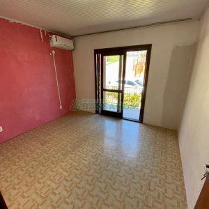 Casa com 136m², 6 dormitórios, 2 vagas, no bairro Santa Lúcia em Caxias do Sul para Comprar