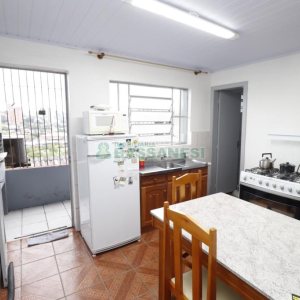 Apartamento com 81m², 2 dormitórios, 1 vaga, no bairro Salgado Filho em Caxias do Sul para Comprar