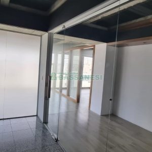 Sala com 180m², no bairro Centro em Caxias do Sul para Alugar