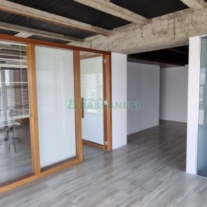 Sala com 180m², no bairro Centro em Caxias do Sul para Alugar