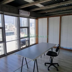 Sala com 180m², no bairro Centro em Caxias do Sul para Alugar