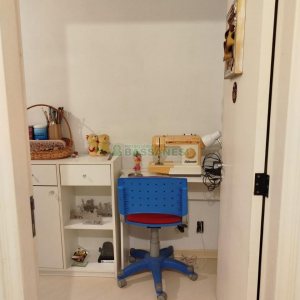 Sobrado com 90m², 2 dormitórios, 1 vaga, no bairro São Victor COHAB em Caxias do Sul para Comprar