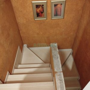 Sobrado com 90m², 2 dormitórios, 1 vaga, no bairro São Victor COHAB em Caxias do Sul para Comprar