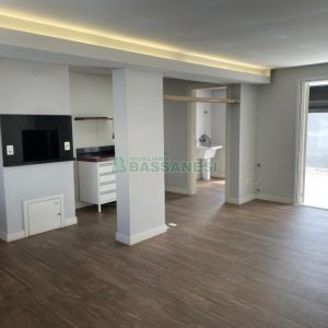 Apartamento com 112m², 2 dormitórios, 1 vaga, no bairro São Pelegrino em Caxias do Sul para Comprar