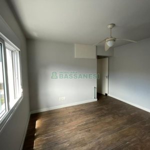 Apartamento com 112m², 2 dormitórios, 1 vaga, no bairro São Pelegrino em Caxias do Sul para Comprar