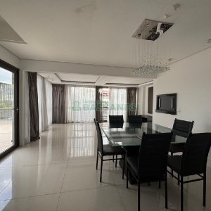 Apartamento com 230m², 3 dormitórios, 2 vagas, no bairro Santa Catarina em Caxias do Sul para Alugar