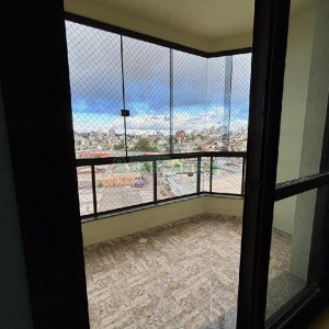 Apartamento com 230m², 3 dormitórios, 2 vagas, no bairro Santa Catarina em Caxias do Sul para Alugar