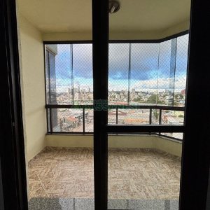 Apartamento com 230m², 3 dormitórios, 2 vagas, no bairro Santa Catarina em Caxias do Sul para Alugar