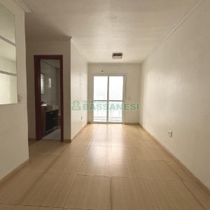 Apartamento com 67m², 2 dormitórios, 1 vaga, no bairro Vinhedos em Caxias do Sul para Alugar