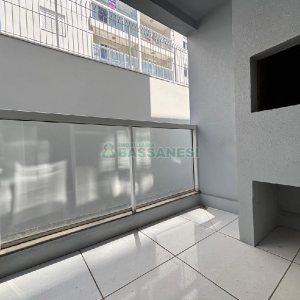 Apartamento com 67m², 2 dormitórios, 1 vaga, no bairro Vinhedos em Caxias do Sul para Alugar