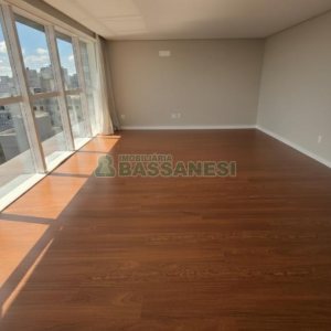 Apartamento com 178m², 3 dormitórios, 3 vagas, no bairro Centro em Caxias do Sul para Comprar
