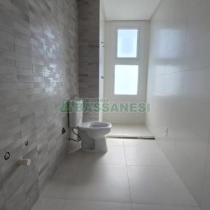 Apartamento com 178m², 3 dormitórios, 3 vagas, no bairro Centro em Caxias do Sul para Comprar