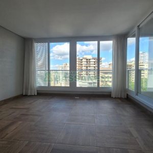 Apartamento com 178m², 3 dormitórios, 3 vagas, no bairro Centro em Caxias do Sul para Comprar