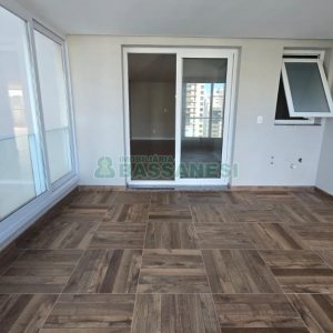 Apartamento com 178m², 3 dormitórios, 3 vagas, no bairro Centro em Caxias do Sul para Comprar