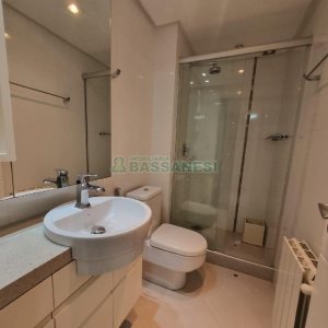 Apto Mobiliado com 196m², 3 dormitórios, 3 vagas, no bairro Exposição em Caxias do Sul para Alugar