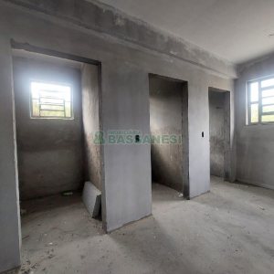 Pavilhão com 650m², 6 vagas, no bairro Jardim das Hortências em Caxias do Sul para Alugar